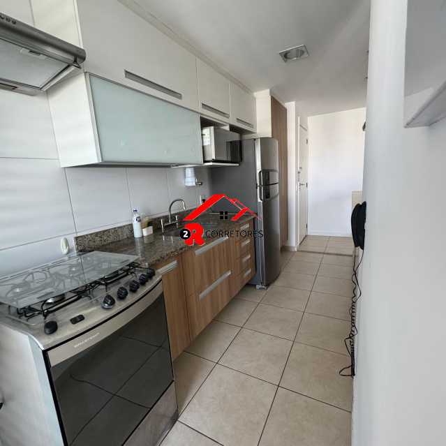 Apartamento à venda com 3 quartos, 90m² - Foto 18