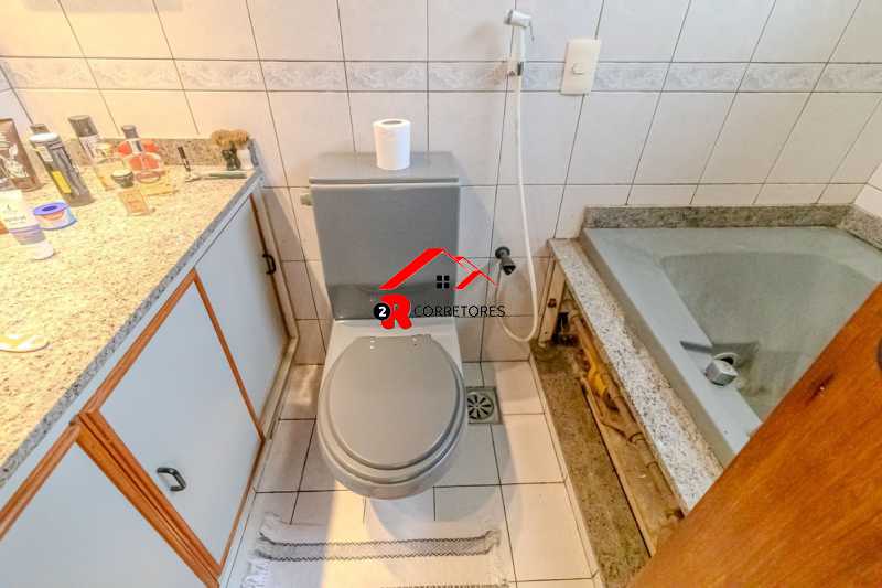 Apartamento à venda com 3 quartos, 137m² - Foto 17