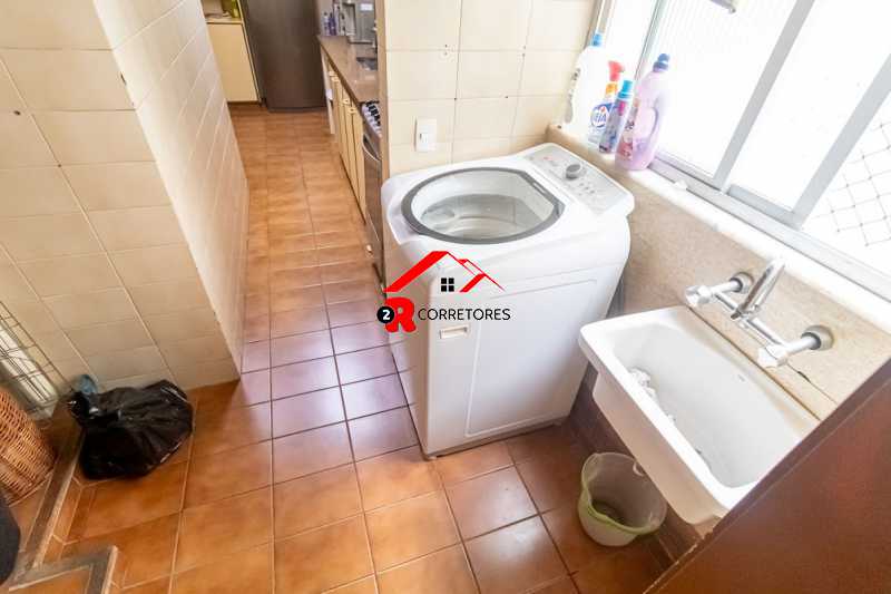 Apartamento à venda com 3 quartos, 137m² - Foto 26