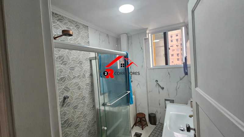 Apartamento à venda com 3 quartos, 90m² - Foto 11