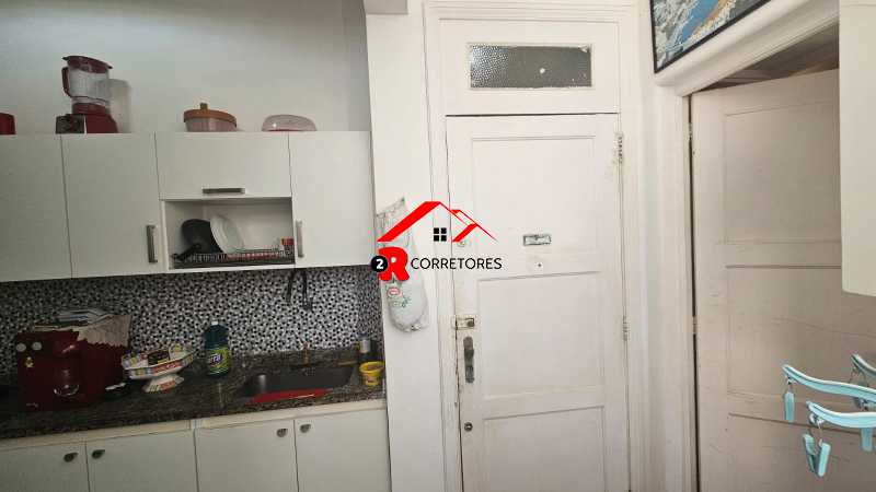 Apartamento à venda com 3 quartos, 90m² - Foto 23