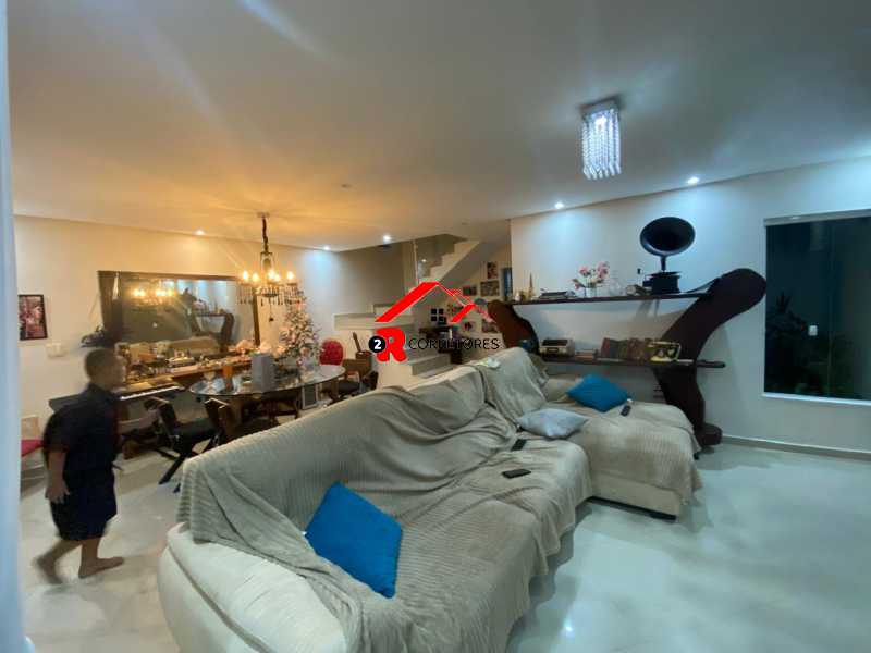 Casa de Condomínio à venda, 360m² - Foto 1