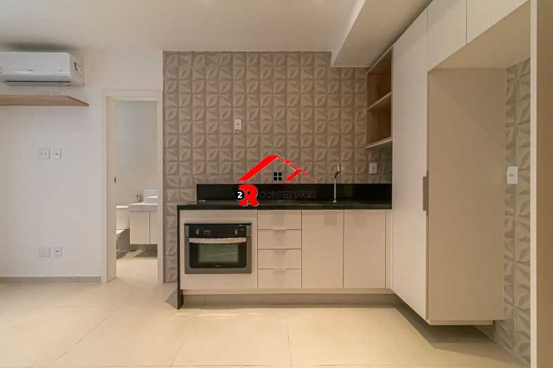 Apartamento à venda com 1 quarto, 60m² - Foto 2