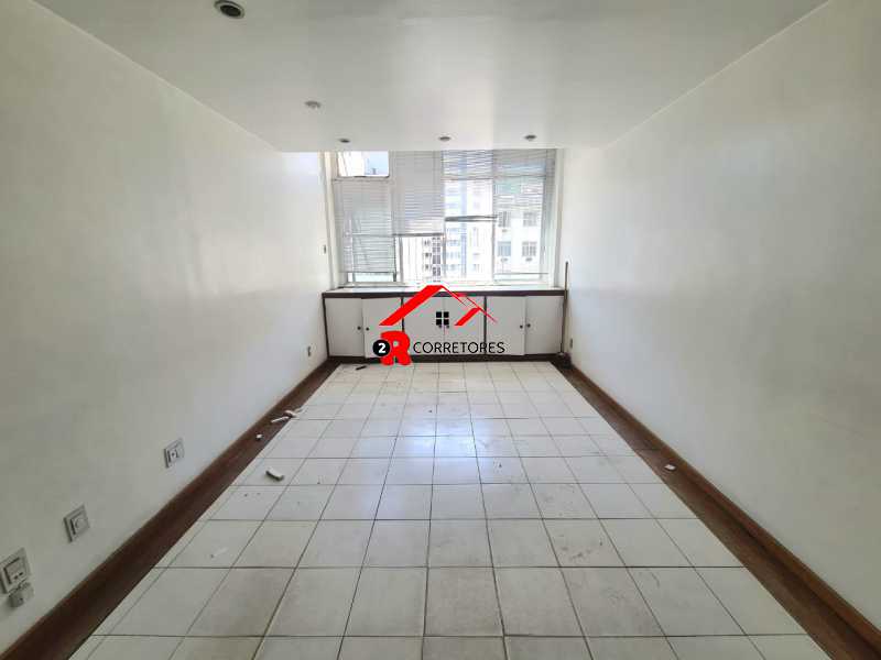 Apartamento à venda com 1 quarto, 45m² - Foto 11