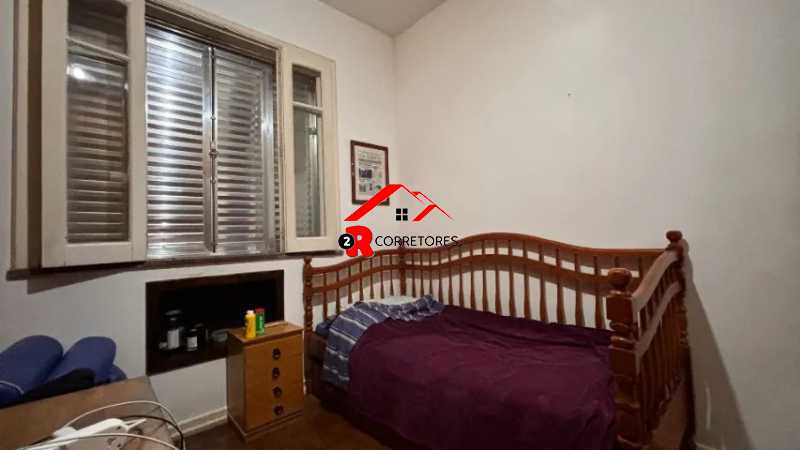 Apartamento à venda com 3 quartos, 100m² - Foto 13