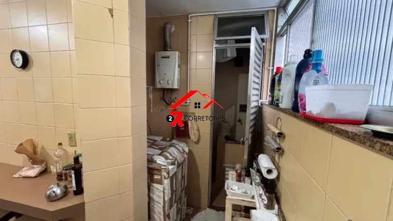 Apartamento à venda com 3 quartos, 100m² - Foto 19