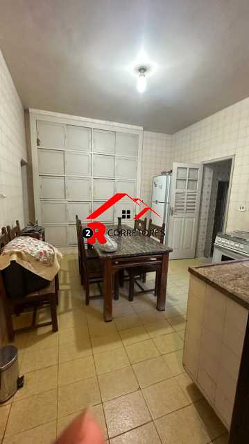 Casa à venda com 4 quartos, 140m² - Foto 8