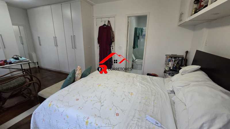 Apartamento à venda com 3 quartos, 96m² - Foto 11