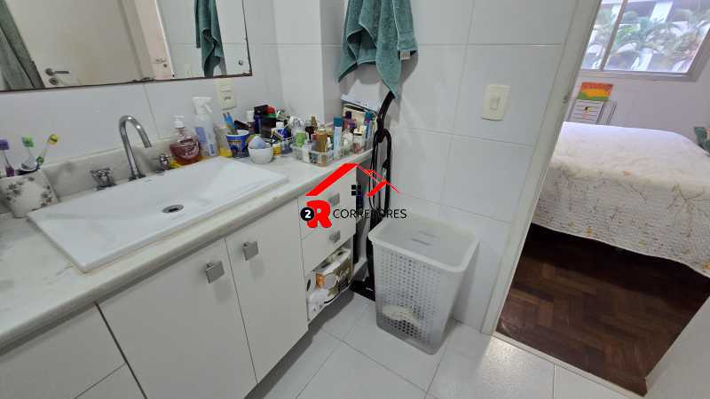 Apartamento à venda com 3 quartos, 96m² - Foto 13