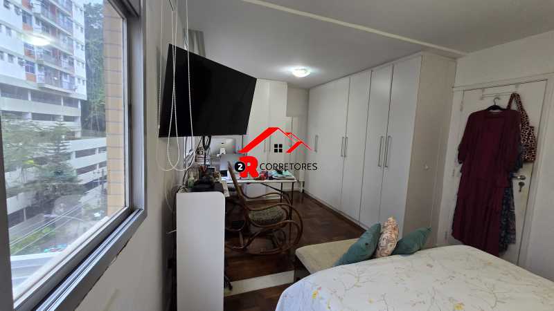 Apartamento à venda com 3 quartos, 96m² - Foto 18