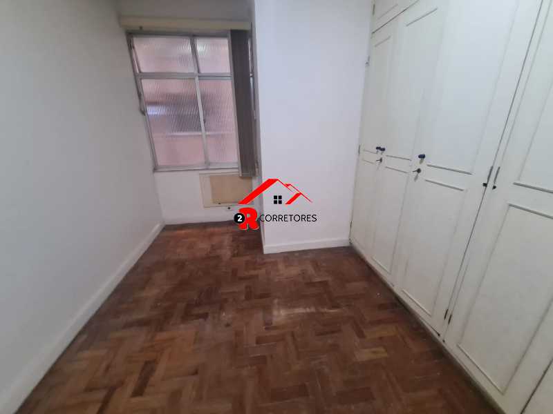 Apartamento à venda com 2 quartos, 70m² - Foto 8