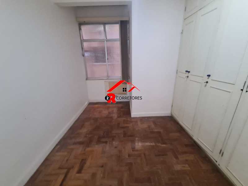 Apartamento à venda com 2 quartos, 70m² - Foto 10