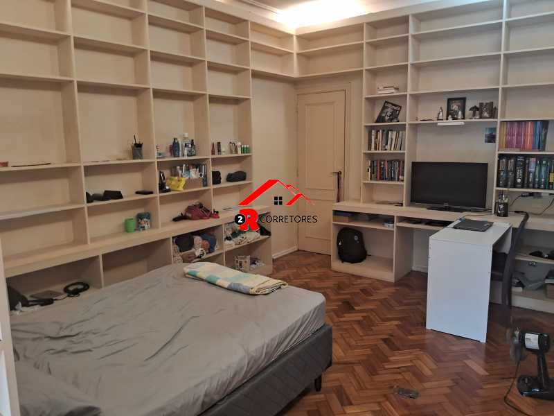 Apartamento à venda com 3 quartos, 100m² - Foto 4