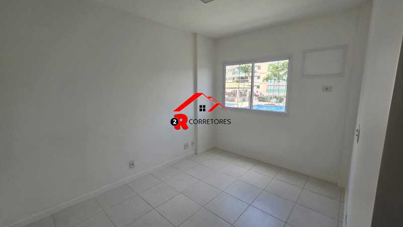 Apartamento à venda com 3 quartos, 106m² - Foto 10