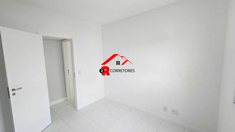 Apartamento à venda com 3 quartos, 106m² - Foto 11