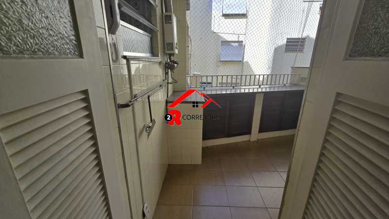 Apartamento à venda com 3 quartos, 97m² - Foto 8