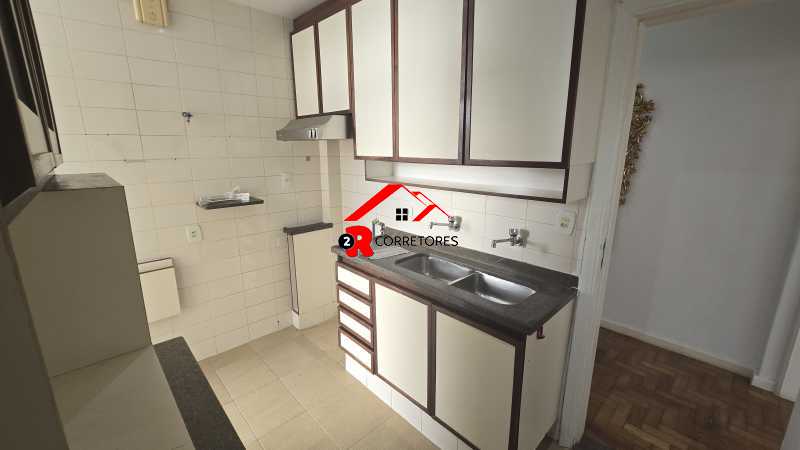 Apartamento à venda com 3 quartos, 97m² - Foto 12