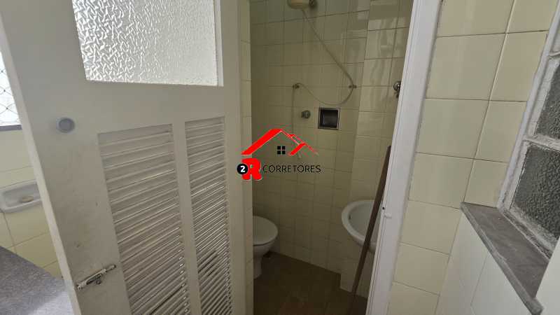 Apartamento à venda com 3 quartos, 97m² - Foto 15