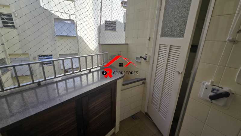 Apartamento à venda com 3 quartos, 97m² - Foto 27