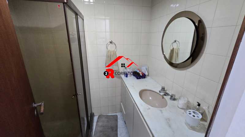 Apartamento à venda com 3 quartos, 131m² - Foto 22