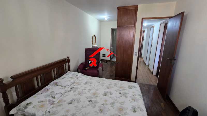 Apartamento à venda com 3 quartos, 131m² - Foto 29