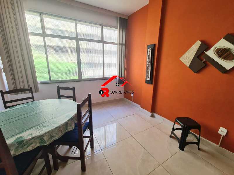 Apartamento à venda com 1 quarto, 40m² - Foto 2