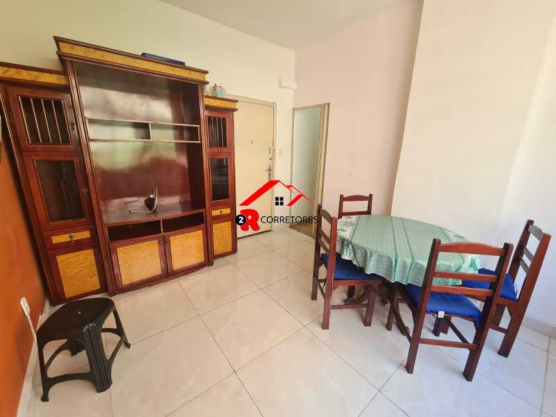 Apartamento à venda com 1 quarto, 40m² - Foto 4