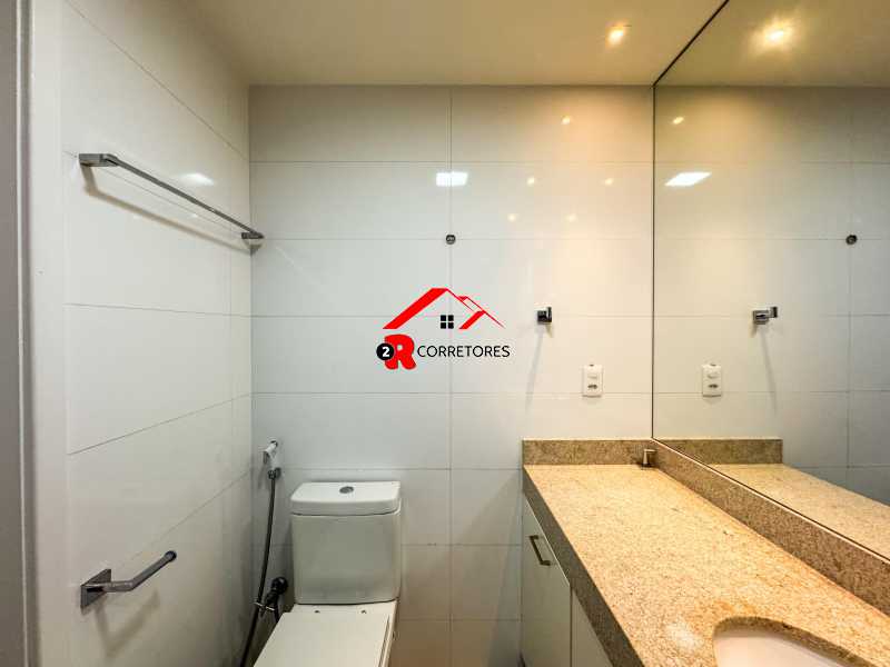 Apartamento à venda com 3 quartos, 199m² - Foto 26