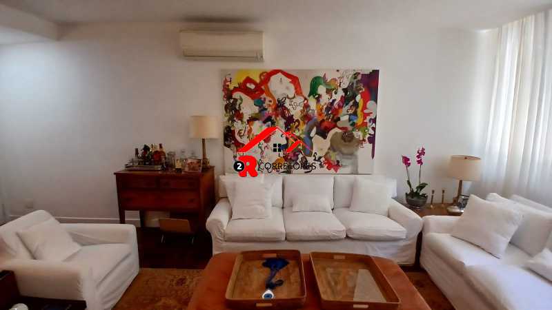 Apartamento à venda com 4 quartos, 160m² - Foto 3