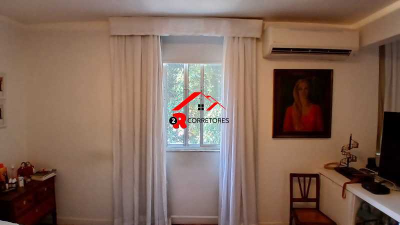 Apartamento à venda com 4 quartos, 160m² - Foto 14
