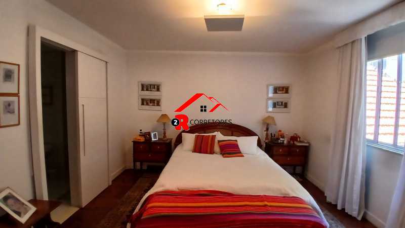 Apartamento à venda com 4 quartos, 160m² - Foto 15