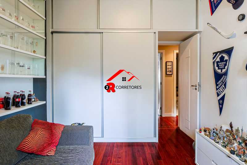 Apartamento à venda com 3 quartos, 150m² - Foto 6