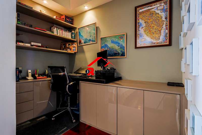 Apartamento à venda com 3 quartos, 150m² - Foto 8