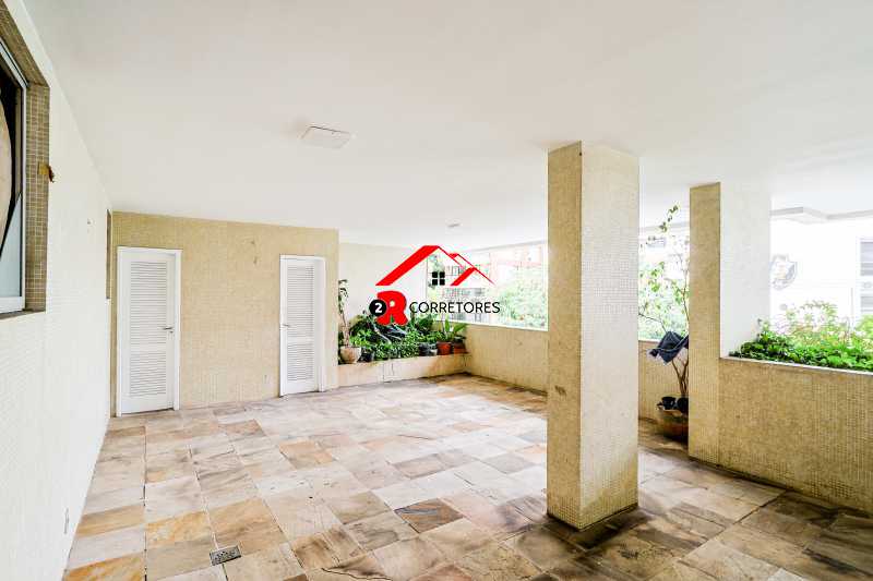 Apartamento à venda com 3 quartos, 150m² - Foto 12