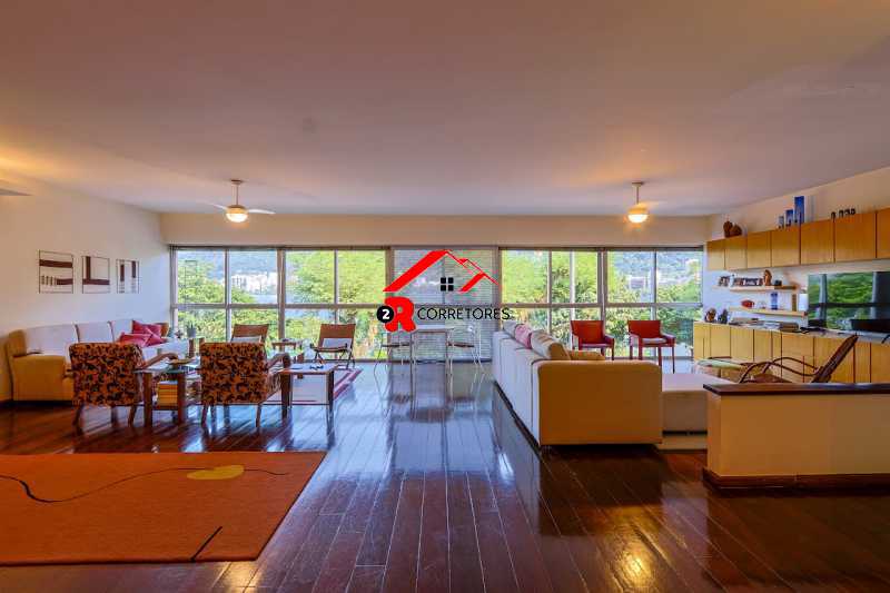 Apartamento à venda com 4 quartos, 238m² - Foto 3
