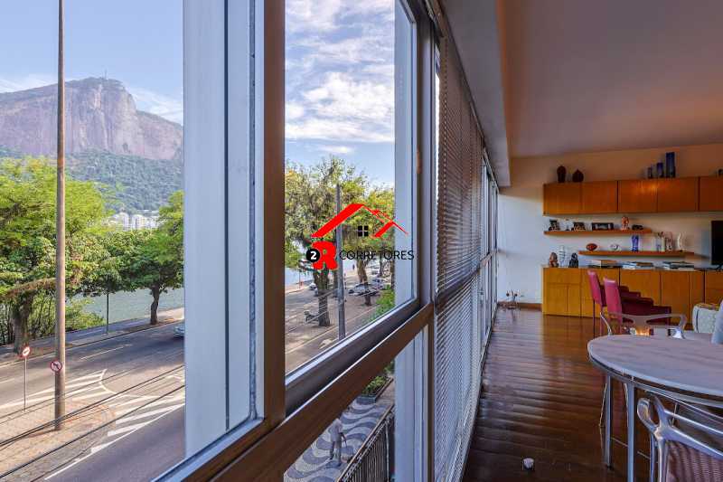 Apartamento à venda com 4 quartos, 238m² - Foto 6