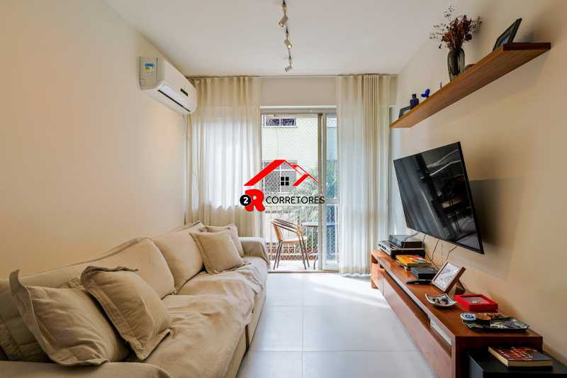 Apartamento à venda com 3 quartos, 91m² - Foto 1
