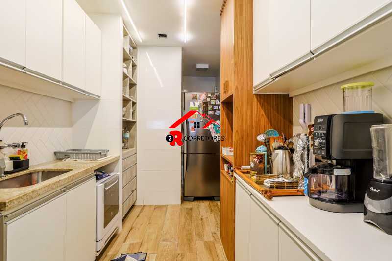 Apartamento à venda com 3 quartos, 91m² - Foto 18