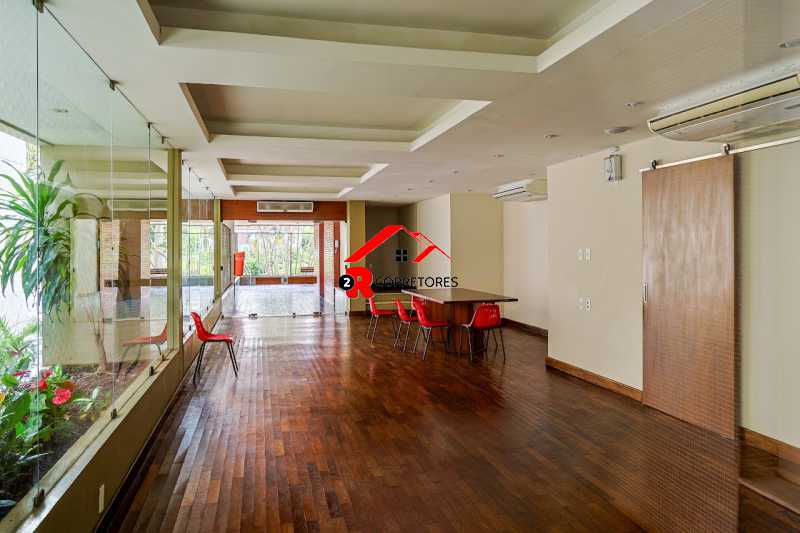 Apartamento à venda com 3 quartos, 91m² - Foto 25
