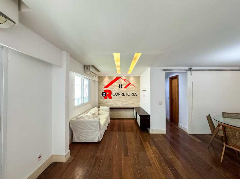 Cobertura à venda com 3 quartos, 180m² - Foto 10