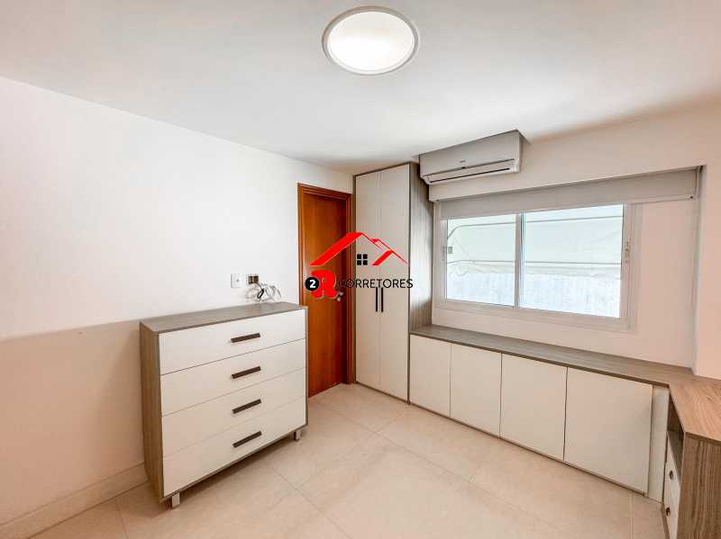 Cobertura à venda com 3 quartos, 180m² - Foto 18