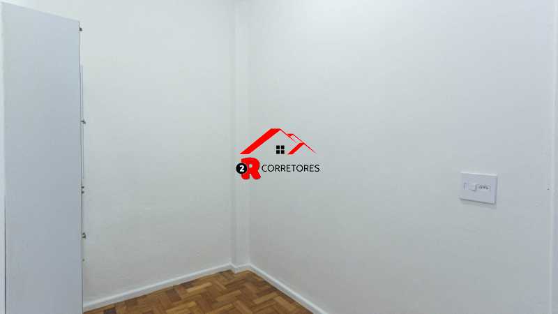 Apartamento à venda com 2 quartos, 66m² - Foto 18