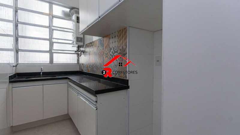 Apartamento à venda com 2 quartos, 71m² - Foto 20