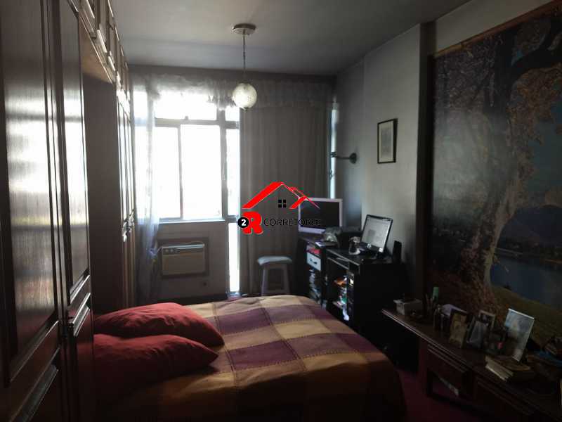 Apartamento à venda com 3 quartos, 136m² - Foto 25