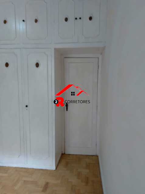 Apartamento à venda com 3 quartos, 100m² - Foto 17