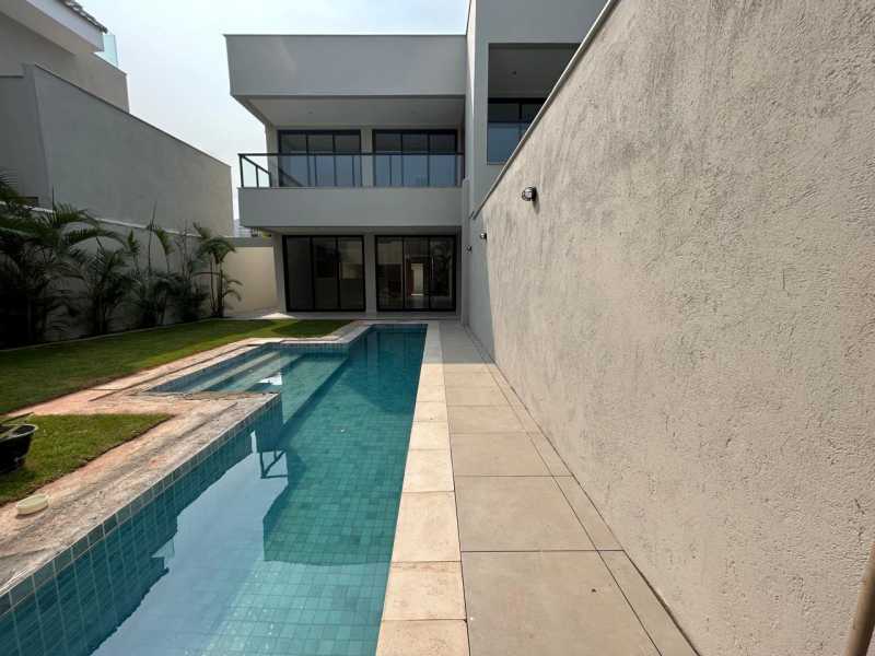 Casa de Condomínio à venda com 4 quartos, 285m² - Foto 9