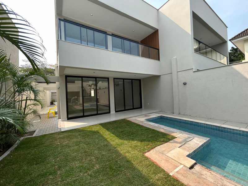 Casa de Condomínio à venda com 4 quartos, 285m² - Foto 11