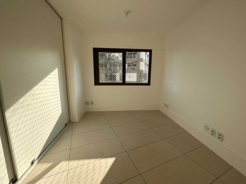 Apartamento à venda com 2 quartos, 82m² - Foto 14