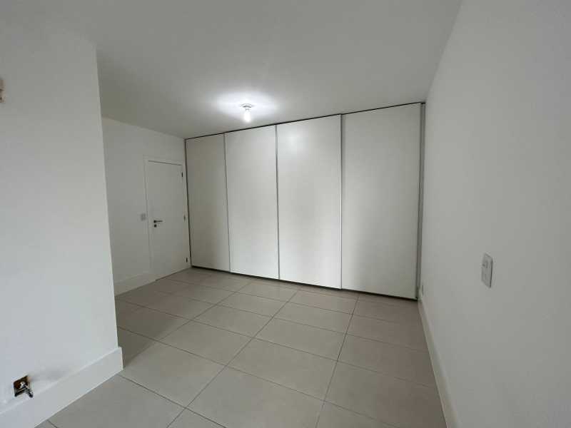 Apartamento à venda com 2 quartos, 82m² - Foto 21