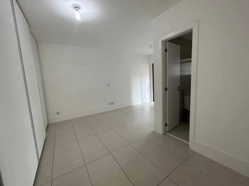 Apartamento à venda com 2 quartos, 82m² - Foto 22